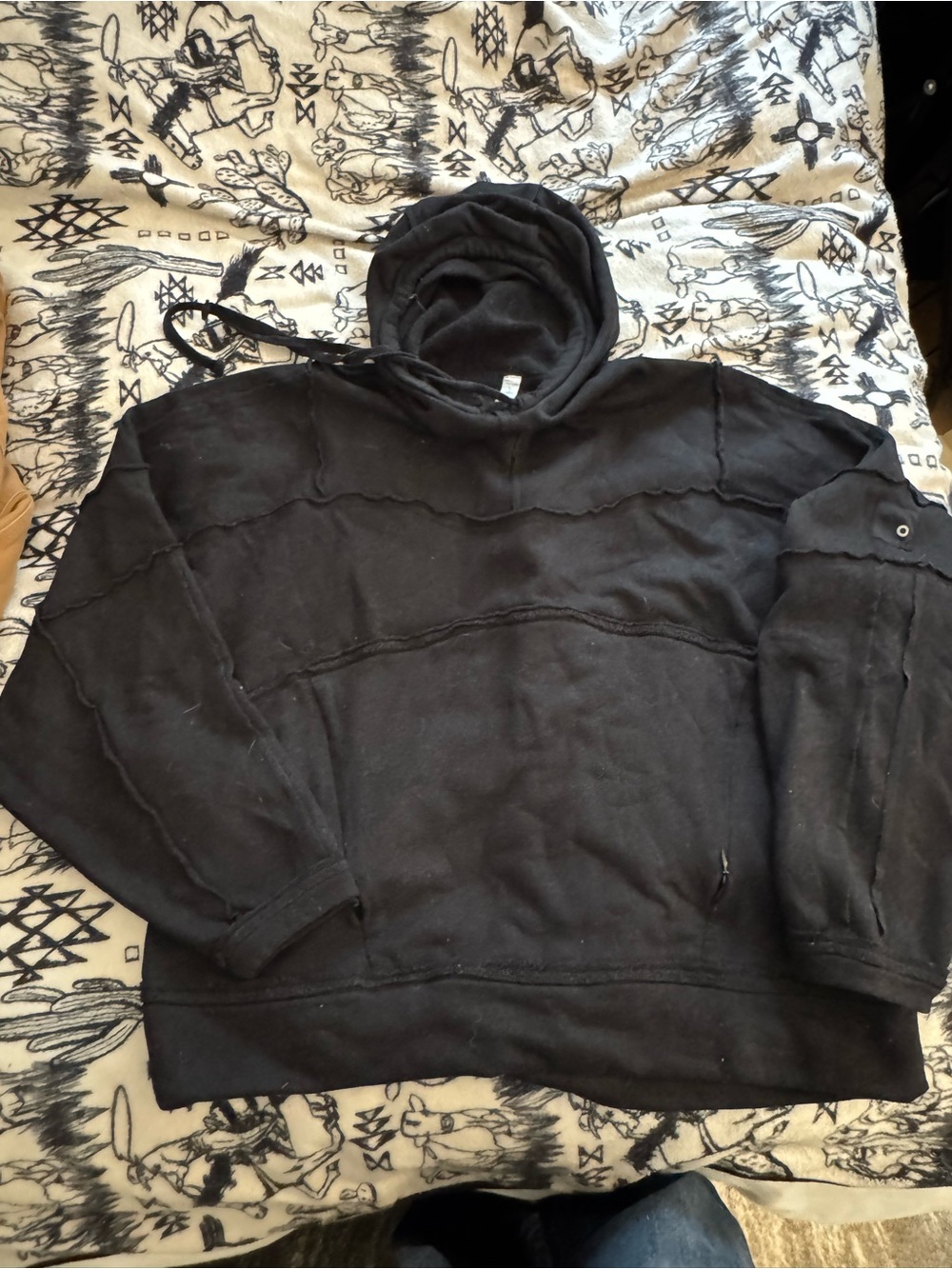 ALO Hoodie